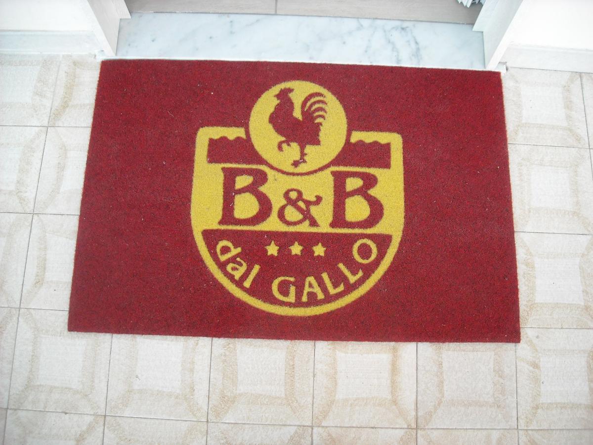 B&B dal Gallo Battipaglia Bagian luar foto